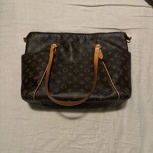 Louis Vuitton Tote Excellent Condition